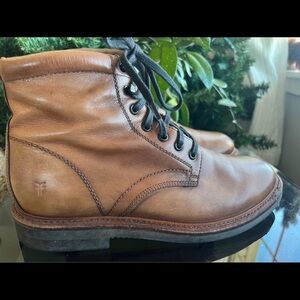 COPY - Frye Brown Boots with Smooth Leather and Lace-Up Closure